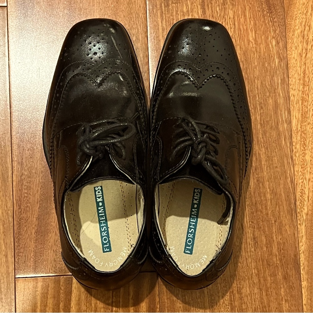 Florsheim Kids shoes